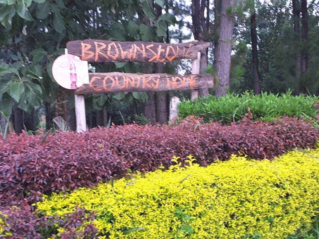 Brownstone Country Home リラ  エクステリア 写真