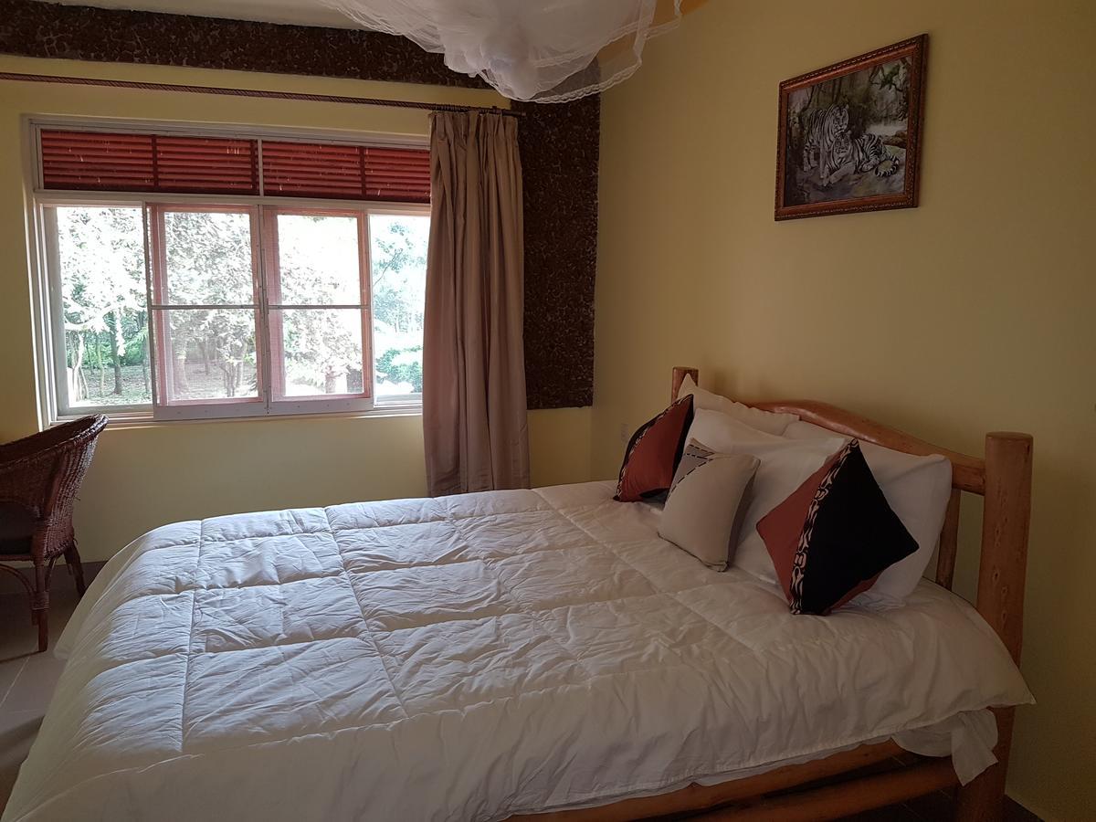 Brownstone Country Home リラ  エクステリア 写真